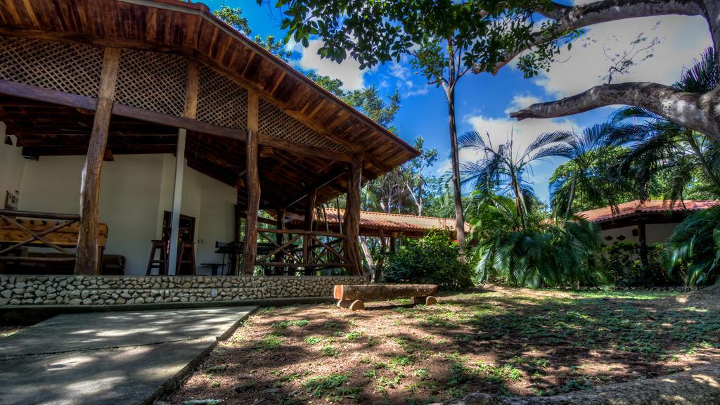 Cabinas Las Olas Playa Avellana Exterior photo